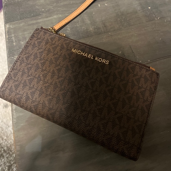 Michael Kors smartphone wallet - Picture 1 of 2